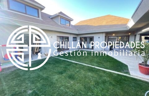 Se vende casa condominio del real. Jardín del este